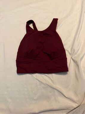 lululemon athletica burgundy sports bra